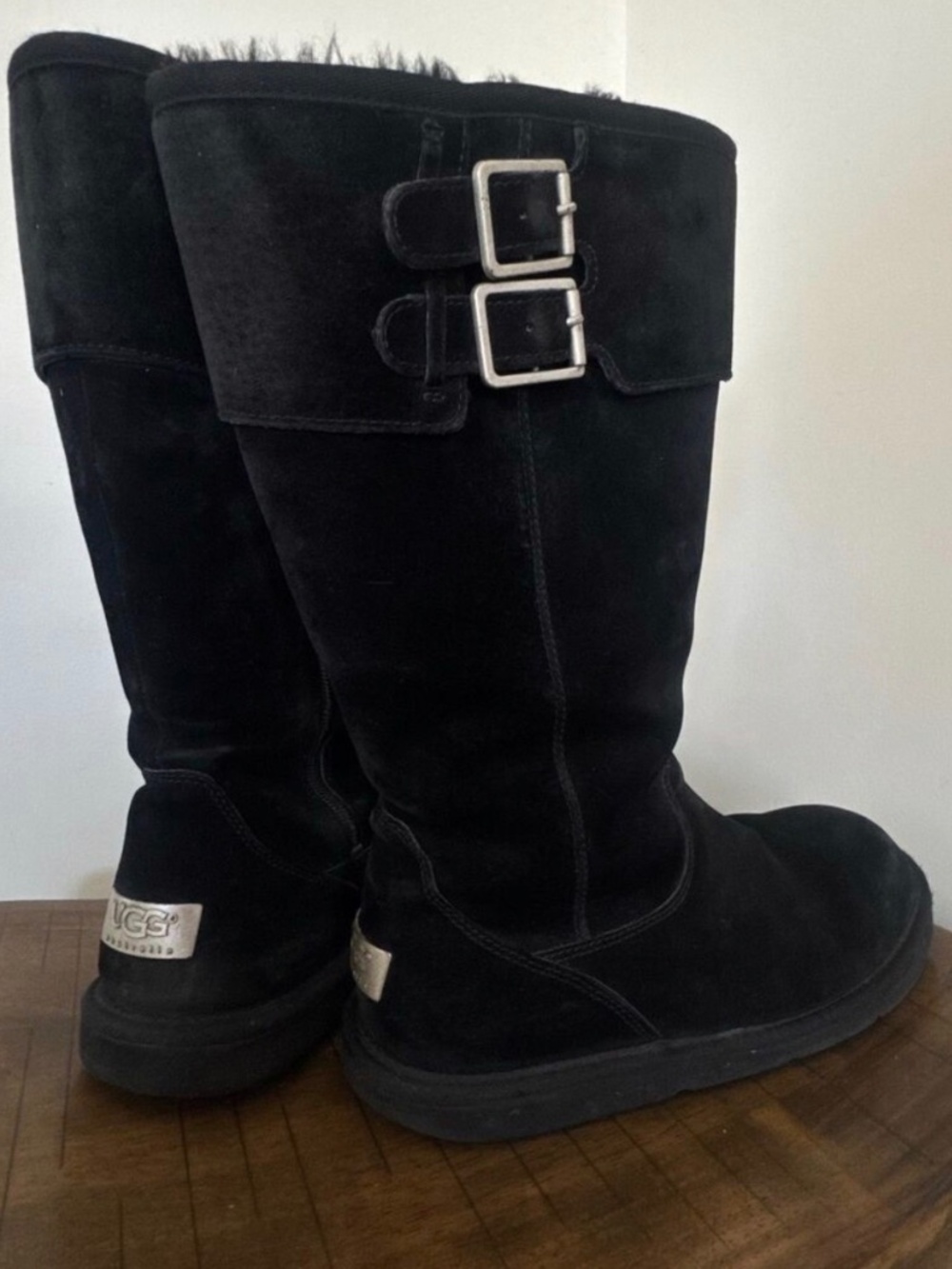 UGG Australia Tall Black Boots Women's Size 8 Buckle Zip